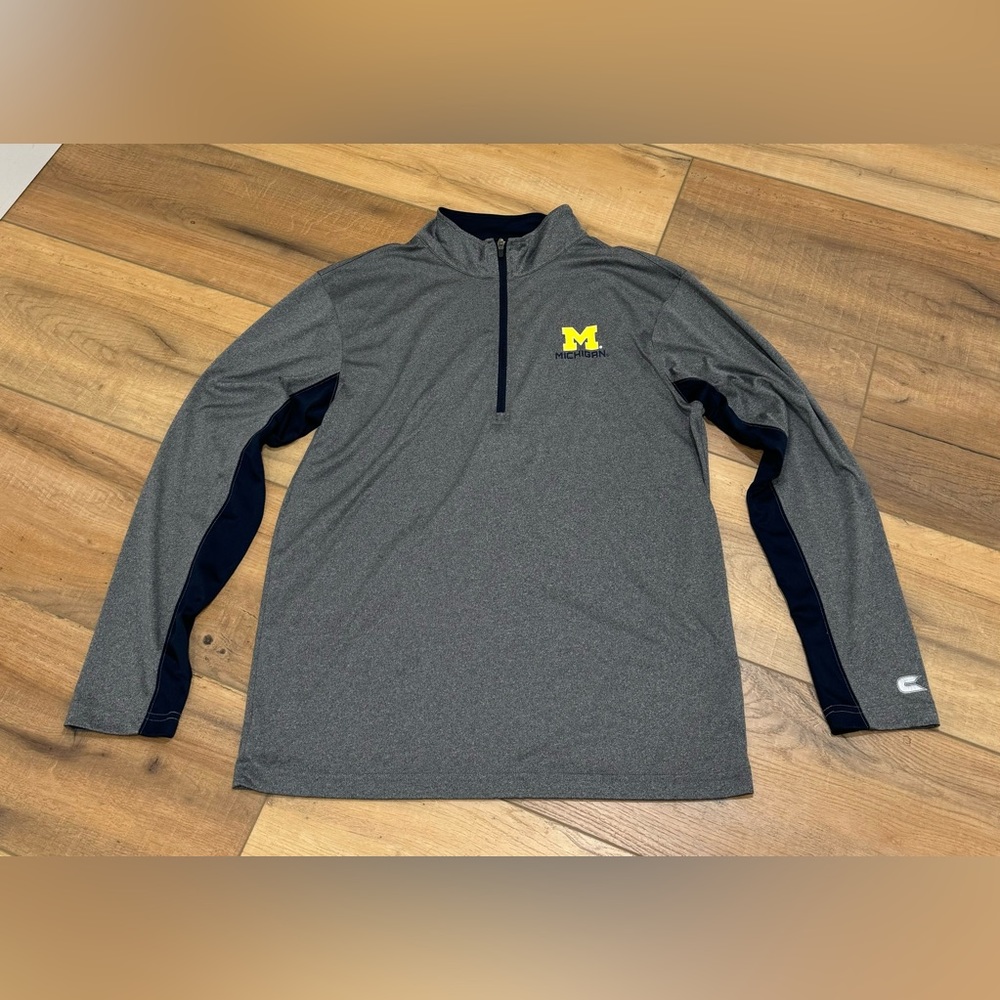 Michigan Long Sleeve Pullover Shirt size Large Grey Excellent condition!
